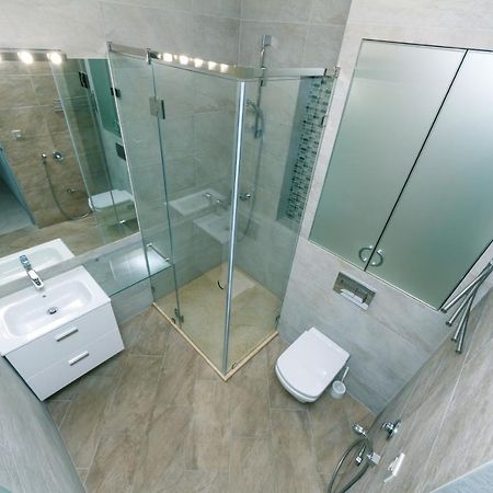 Hotrent City Deluxe Kiev Luaran gambar