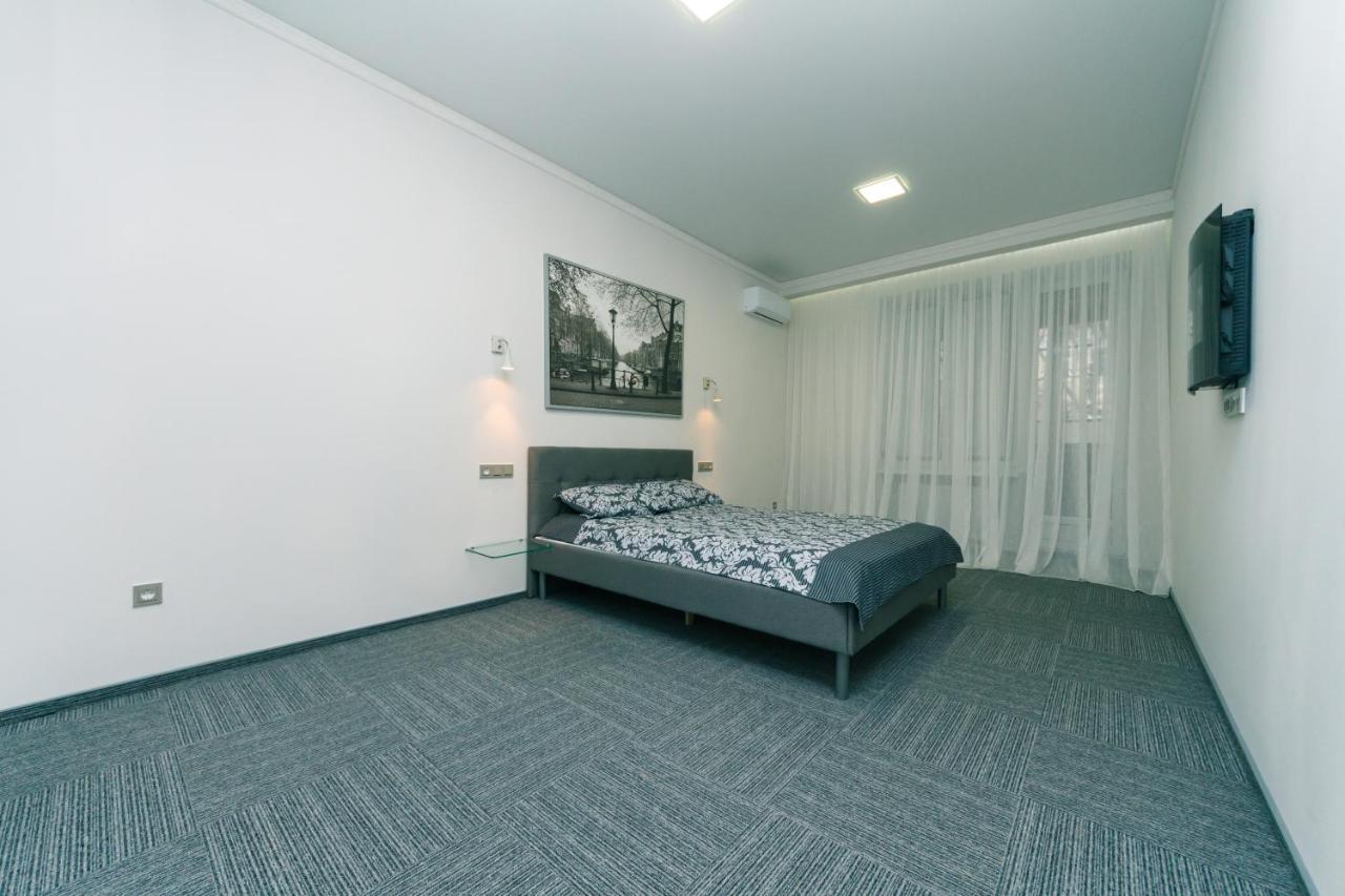 Hotrent City Deluxe Kiev Luaran gambar