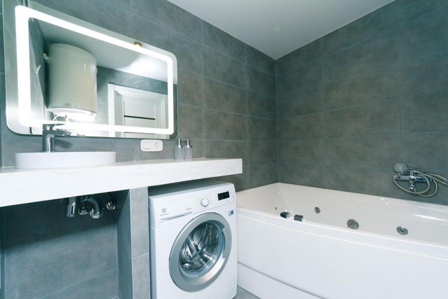 Hotrent City Deluxe Kiev Luaran gambar