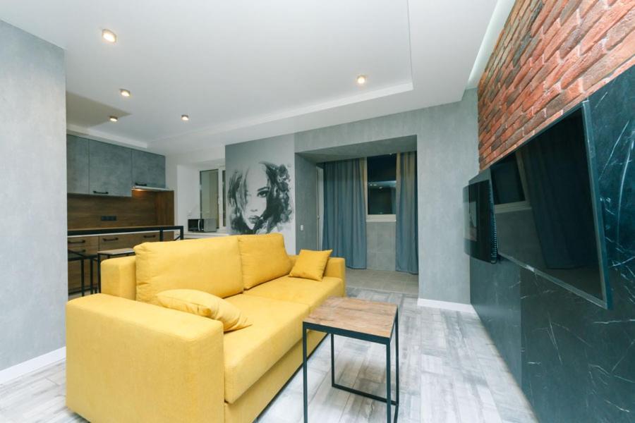 Hotrent City Deluxe Kiev Luaran gambar